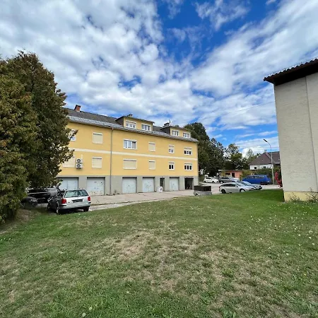 Klein, Fein Und Praktisch Stadtapartment Apartman Klagenfurt am Woerthersee