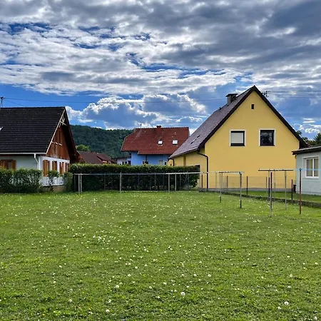 Klein, Fein Und Praktisch Stadtapartment *